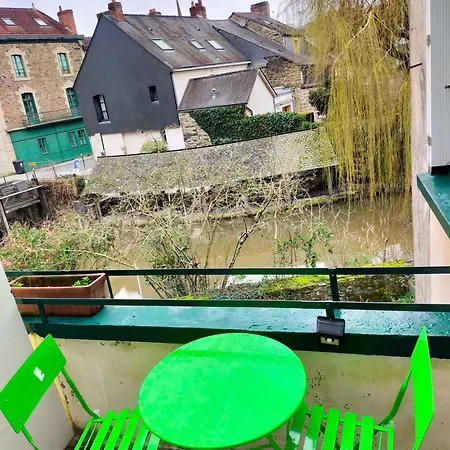 Studio En Rdc Avec Balcon Centre Vitre Exterior foto